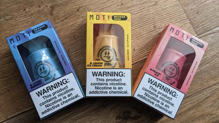 【ecigclick】MOTI Beaker 5000 Disposable Vape Review – A Beaker Full Of Flavour?